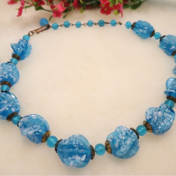 Blue Beaded Necklace - Picture 1 of 3